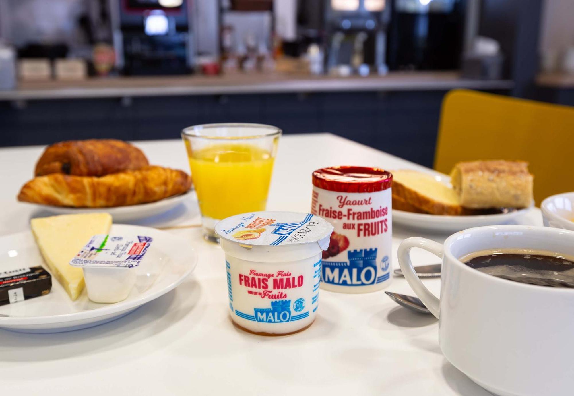 B&B Hotel Bourges 2 ภายนอก รูปภาพ
