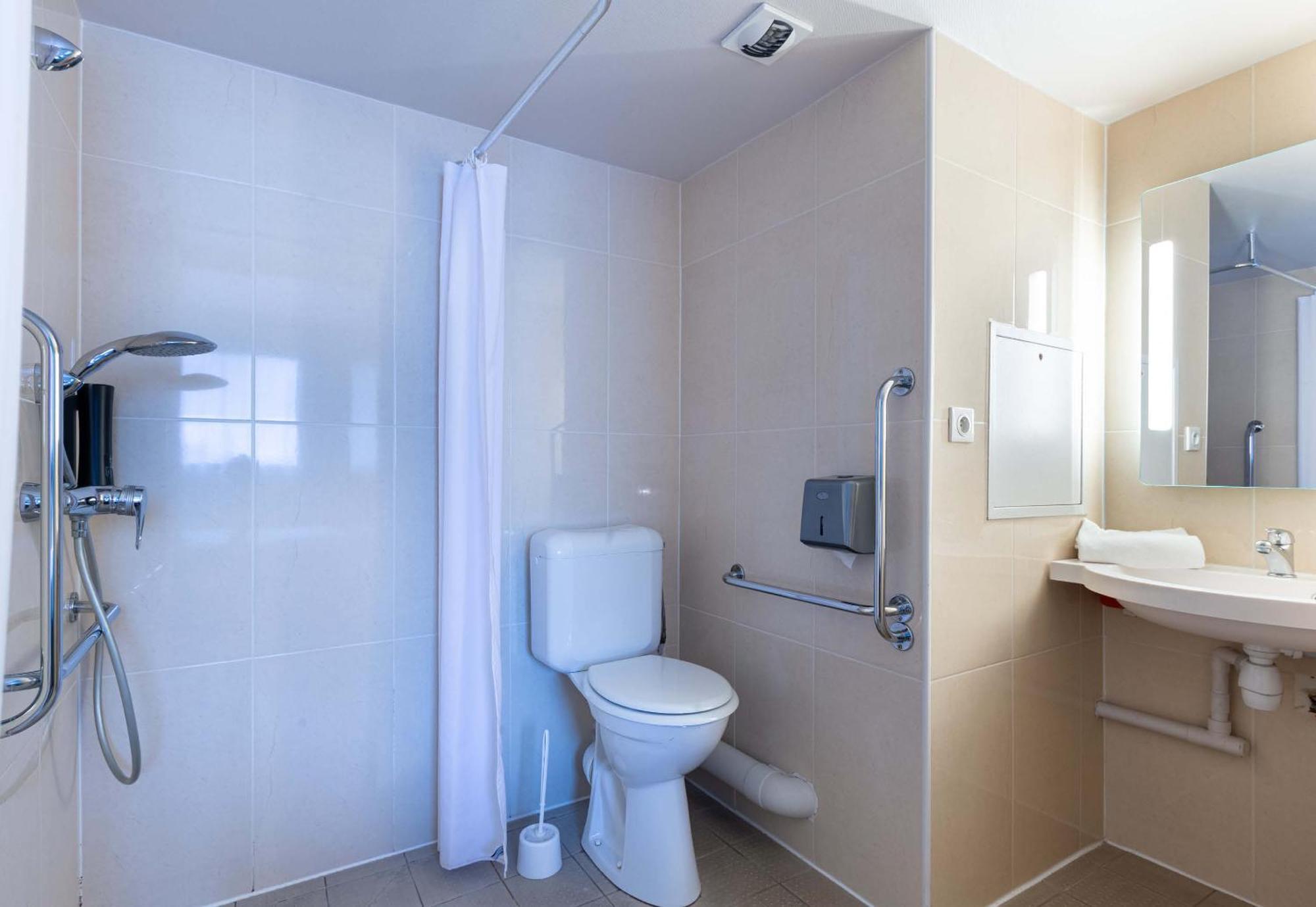 B&B Hotel Bourges 2 ภายนอก รูปภาพ